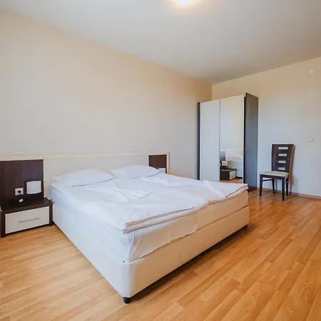 Comfort Family With Large Living Goudstrand